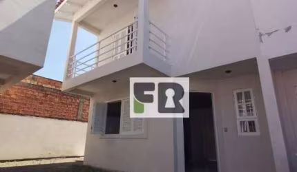 Sobrado com 2 dormitórios à venda, 78 m² por R$ 220.000,00 - Tijuca - Alvorada/RS