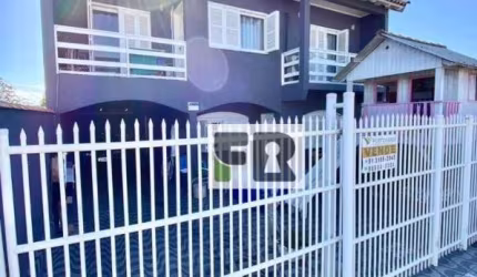 Casa com 3 dormitórios à venda- Sumaré - Alvorada/RS