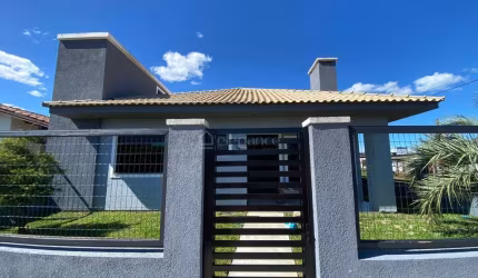 Casa com 4 quartos à venda na Atlântida, 348, Atlântida Sul (Distrito), Osório por R$ 900.000