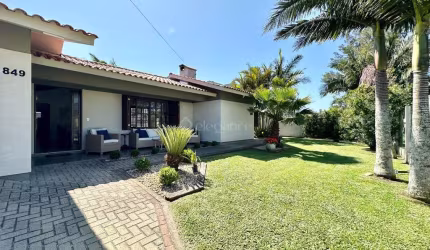 Casa em condomínio fechado com 4 quartos à venda na Rio Ibirapuitã, 849, Centro, Xangri-Lá por R$ 1.590.000