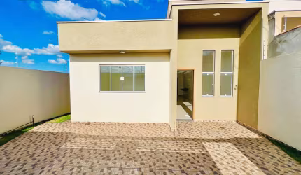 Casa à Venda em Atibaia/SP