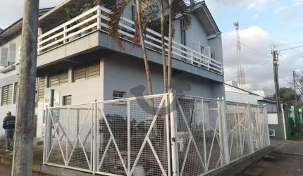 Casa com 5 dormitórios à venda, 533 m² por R$ 2.500.000,00 - Avenida - Santa Cruz do Sul/RS