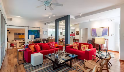 Espetacular casa tipo para venda com 3 quartos, sendo 3 suítes, 180m²