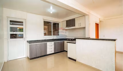 Sobrado à venda,  3 quartos, Vila São Cristovam - Piraquara/PR