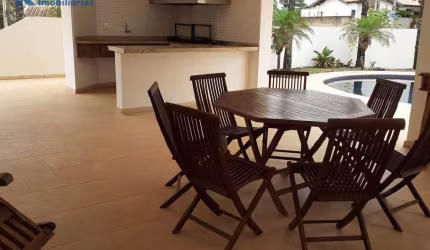 Casa com 4 dormitórios à venda, 560 m² por R$ 2.500.000,00 - Jardim Colonial - Bauru/SP