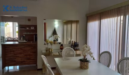 Casa com 3 dormitórios à venda, 272 m² por R$ 1.300.000 - Residencial Village Campo Novo - Bauru/SP