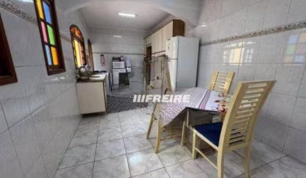Sobrado com 2 dormitórios, 179 m² - venda por R$ 900.000,00 ou aluguel por R$ 4.445,00/mês - Fundação - São Caetano do Sul/SP