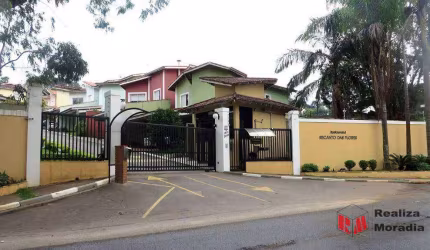 Casa à venda com 3 dormitórios à venda, 166 m² por R$ 890.000 - Parque Rincão - Cotia/SP
