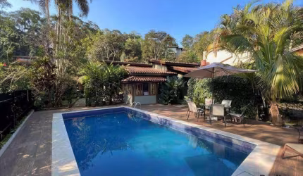 Casa com 4 dormitórios, 320 m² - venda por R$ 2.900.000,00 ou aluguel por R$ 19.820,00/mês - Granja Viana - Carapicuíba/SP