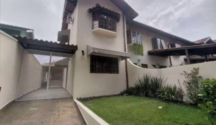 Casa para Venda ou Locação no Jardim da Gloria, Cotia