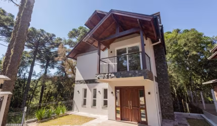 Casa com 4 quartos à venda na Pessegueiro, 820, Vivendas do Arvoredo, Gramado por R$ 2.600.000