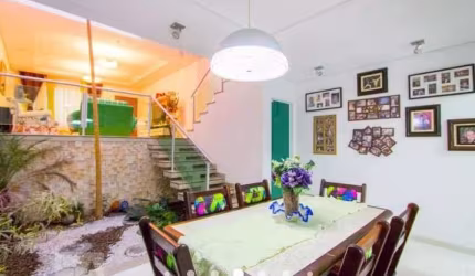 Sobrado com 3 dormitórios à venda, 175 m² por R$ 980.000,00 - Vila Scarpelli - Santo André/SP