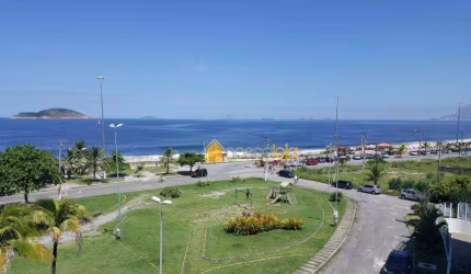 Apto em Piratininga de Frente para Praia.