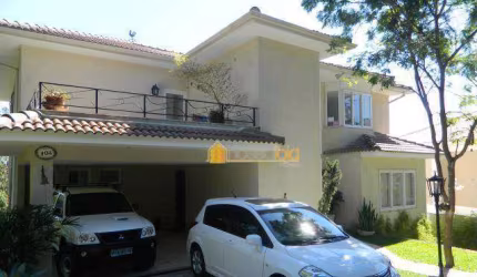 Linda Residência no Condomínio Chácara Ubá. Terreno com 700 m², Varandas, 2 Salas, 3 Quartos, 3 Suítes, Copa Cozinha, Área e 4 Vagas.