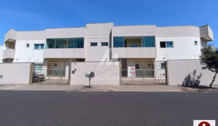 Apartamento (tipo - padrao) 1 dormitórios/suite, cozinha planejada, em condomínio fechado