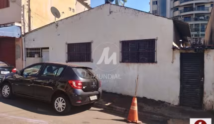 Casa (térrea na rua) 2 dormitórios