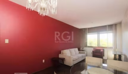Apartamento de 2 dormitórios com vaga de garagem no bairro Petrópolis.&lt;BR&gt;Apartamento de 81m², semimobilado, 2 dormitórios, living, banheiro social, cozinha, área de serviço e dependência de emp