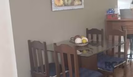 APARTAMENTO 2D | &lt;BR&gt;&lt;BR&gt;Amplo apartamento com dois dormitórios em ótimo estado de conversação. Agende a visita com o seu corretor.