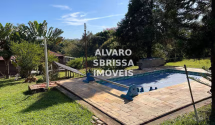 CChácara com piscina. 5.650m2.  A 4 Km do centro de Itu,  ESTUDA PROPOSTA.  Ao lado da Rod. Mal Rondon sentido Porto Feliz.