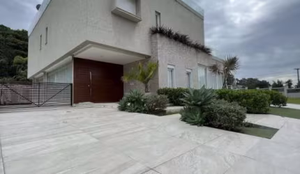 Casa Beira Mar em Condomínio De Luxo Com 6 Suites - Estaleirinho