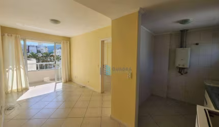 Apartamento com 1 dormitório para alugar, 47 m² por R$ 3.071,83/mês - Córrego Grande - Florianópolis/SC
