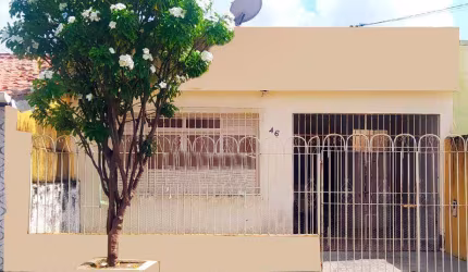Casa na Rua Augusto Luz