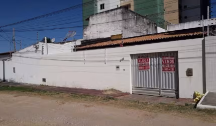 Casa à venda, 3 quartos, 1 suíte, 5 vagas, Jardins - Aracaju/SE