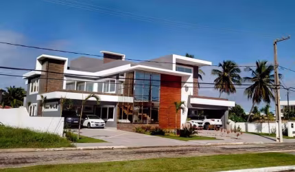 Casa no Condomínio Lago Paranoá.
