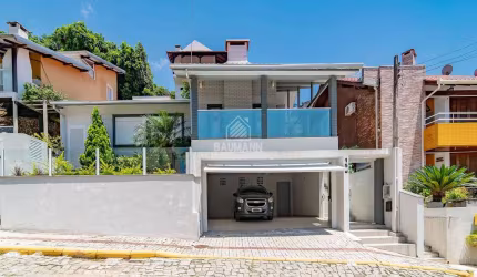 CASA PARA ALUGAR NO CENTRO ESPAÇOSA E CLIMATIZADA