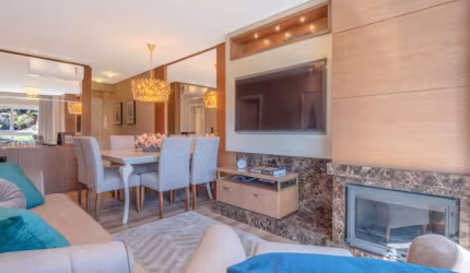 Apartamento 02 Dorm. à venda no Bairro Centro com 75 m² de área privativa - 1 vaga de garagem