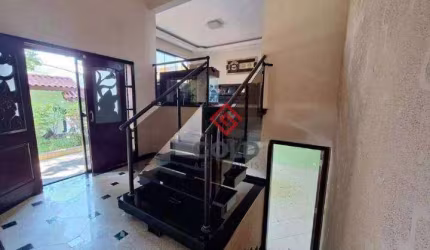 Sobrado com 3 dormitórios para alugar, 202 m² por R$ 6.074,88/mês - Vila Alzira - Santo André/SP