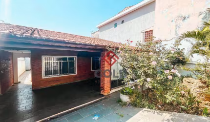 Casa com 3 dormitórios à venda, 159 m² por R$ 650.000,00 - Parque Erasmo Assunção - Santo André/SP
