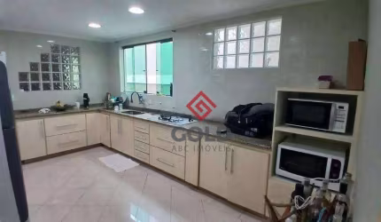 Sobrado com 2 dormitórios para alugar, 110 m² por R$ 2.283,00/mês - Jardim das Maravilhas - Santo André/SP