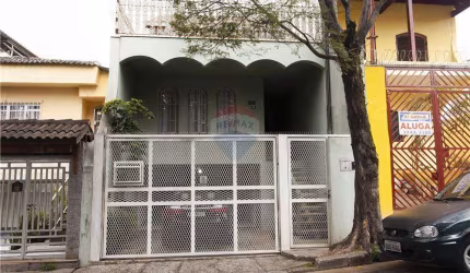 Sobrado alto padrão à venda 431m² mobiliado, bairro Santa Mena em Guarulhos. Excelente locali