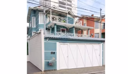 SOBRADO IMPECAVEL  COM 03 SUITES E 04 VAGAS NA VILA AUGUSTA