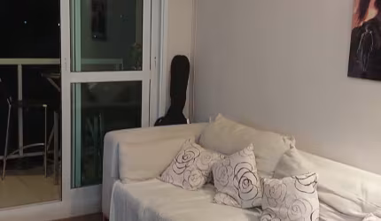 Apartamento 2 Quartos à Venda no Capão Raso, Semi-mobiliado