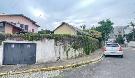 Casa com 3 quartos à venda na Rua Fernando Ferreira de Mello, 352, Bom Abrigo, Florianópolis por R$ 1.298.000