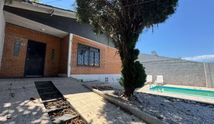Casa com 3 quartos à venda na Rua Professora Emília Boos Schmidt, 134, Bom Abrigo, Florianópolis por R$ 1.150.000