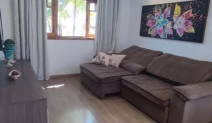 Casa para Venda em Itu, Presidente Médice, 3 dormitórios, 1 suíte, 2 banheiros, 2 vagas