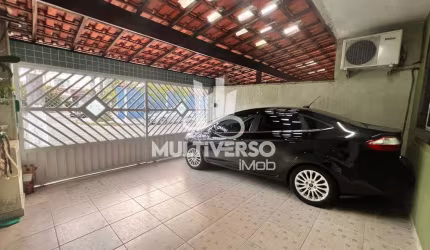 Sobrado à venda, 3 quartos no bairro Maracanã em Praia Grande