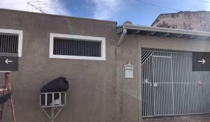 CASA em VILA FRUTUOSO DIAS, (Bauru) - SP