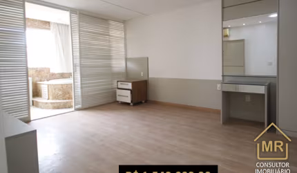 Casa em Condomínio em Colina de Laranjeiras