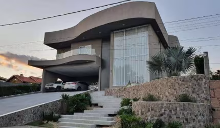 CASA DE ALTO PADRÃO NO CONDOMÍNIO HORIZONTE AZUL I - ITUPEVA.