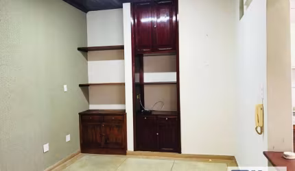 Casa com 2 dormitórios para alugar, 80 m² por R$ 2.040,00/mês - Centro - Taubaté/SP