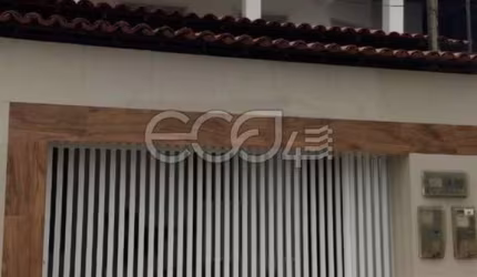 Casa com 4 quartos à venda na Rua Gutemberg Chagas, 10, Jabotiana, Aracaju, 200 m2 por R$ 550.000