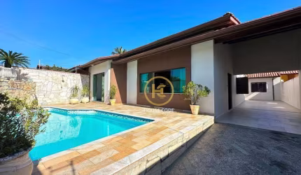 Casa à venda, 165 m² por R$ 750.000,00 - Estância São José - Peruíbe/SP