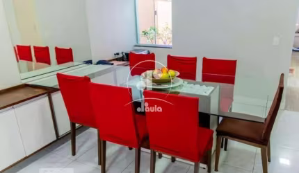 Sobrado à venda em Santo André-SP, na Vila Humaitá: 4 quartos, 2 suítes, 1 sala, 2 vagas de garagem, 260m².