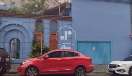 Sobrado comercial e residencial com renda na vila bastos, Santo Andre, salão de reunião, 4 vagas de garagens e edícula.
