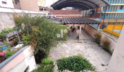 Sobrado de 374m² à Venda em Santo André-SP, Jardim Bela Vista 5 Quartos, 3 Salas, 4 Banheiros e 6 Vagas