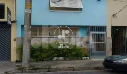 Sobrado 152m² no Bairro Casa Branca, com 03 dormitórios sendo 02 suítes próximo do Centro de Santo André